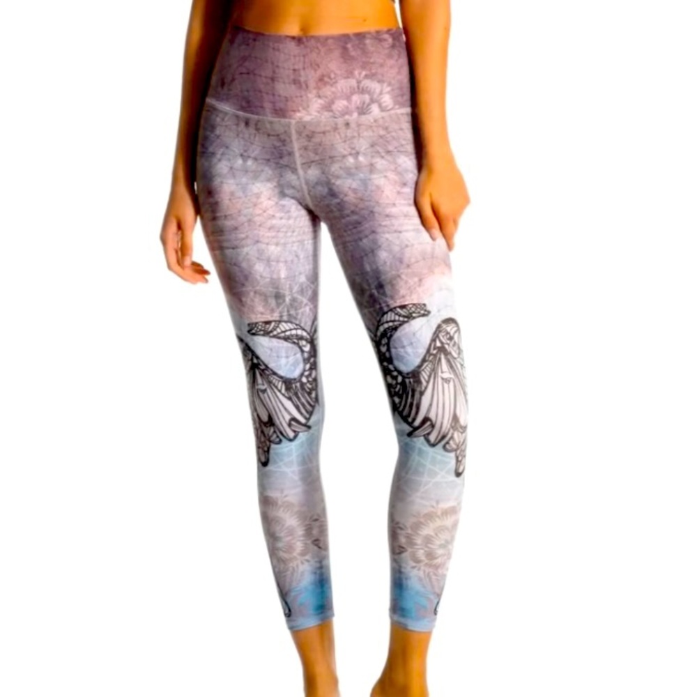Evolution & Creation Elephant Meditation Yoga cropped legging, size S